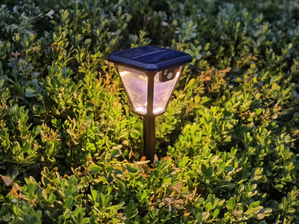 Bewegungssensor Solar Power LED -Lampe für Wandgarten im Freien 